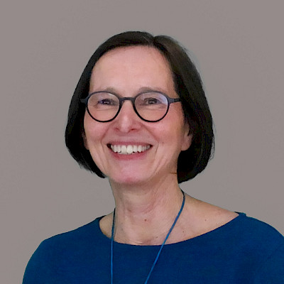 Portraitbild Elke Rehwald-Stahl